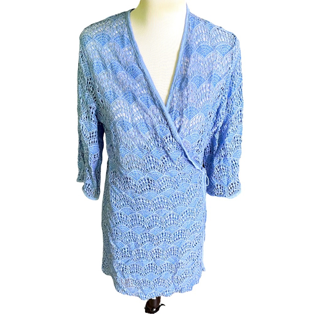 Ugg brand crocheted lace wrap front robe or swimsuit coverup blue size Medium